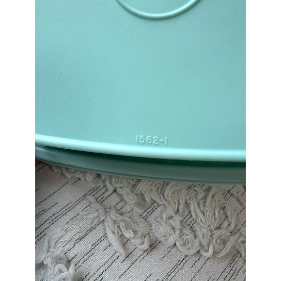 Tupperware 1562-1 Blue Lark Pick a Deli Pickle Keeper Strainer Lid 3 Pc 4 cups - Picture 4 of 5